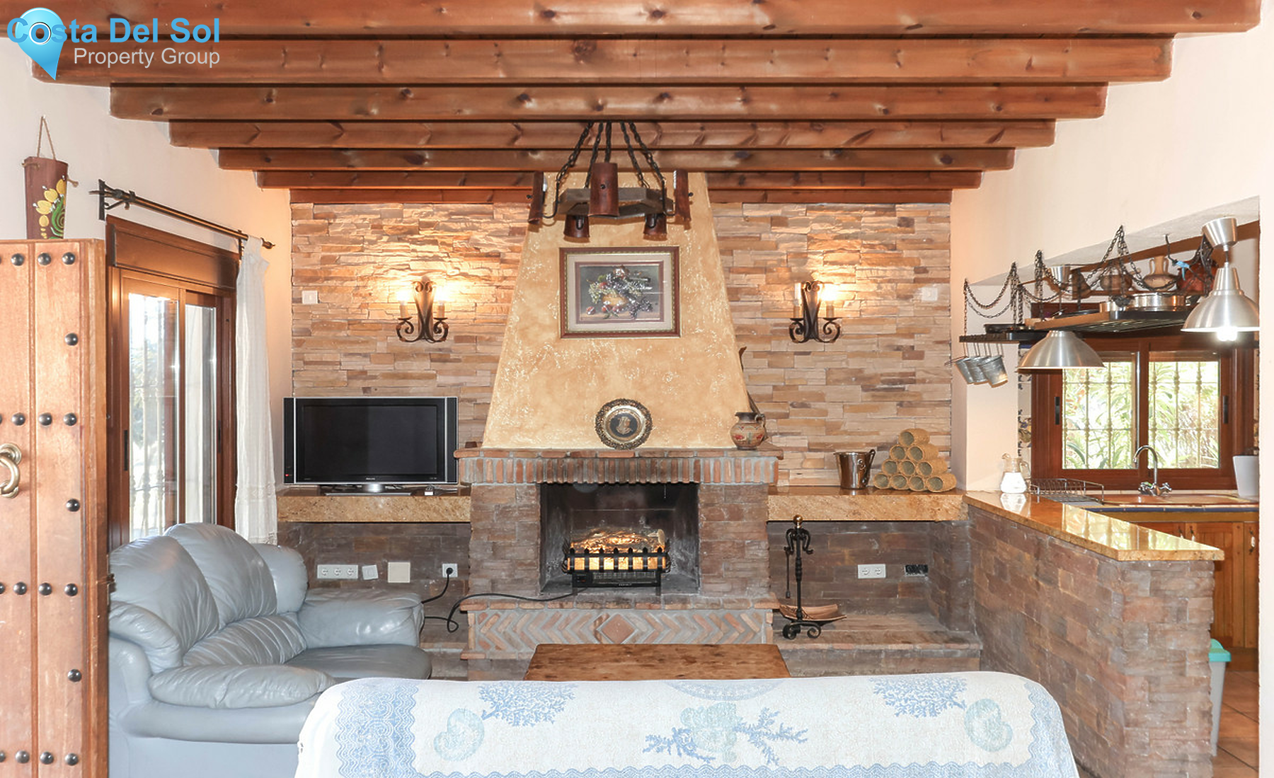 House in Guaro-1307574