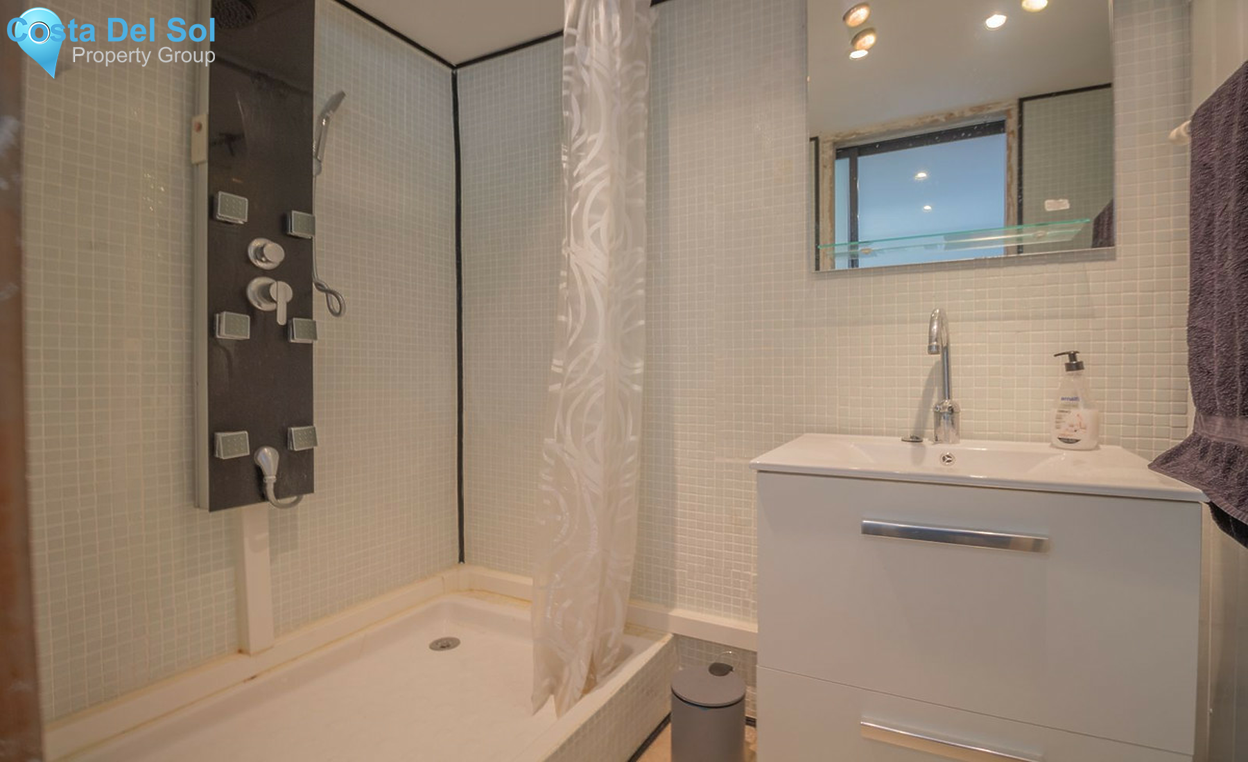 House in La Alcaidesa-1281242