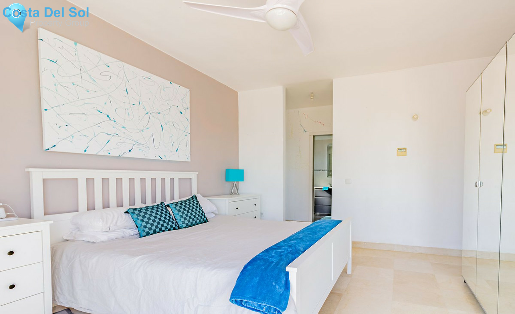 House in La Alcaidesa-1281235