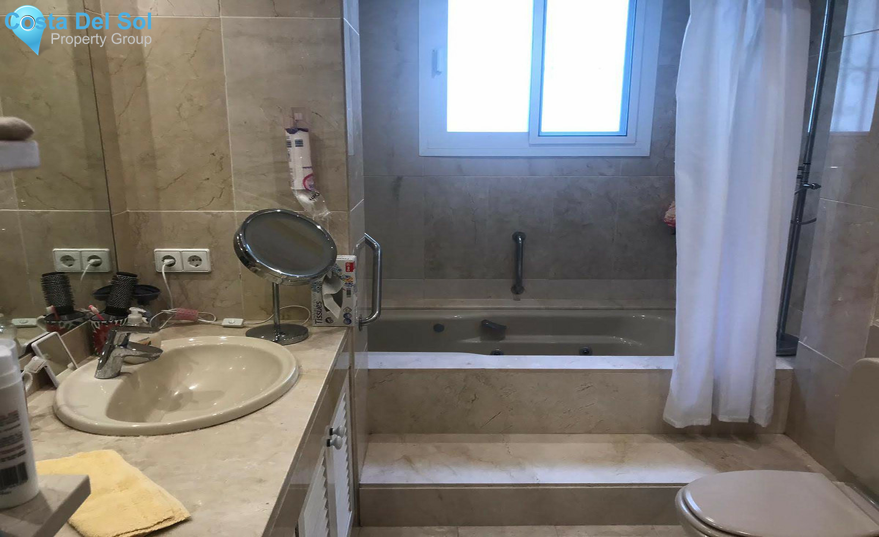 House in La Quinta-1263955