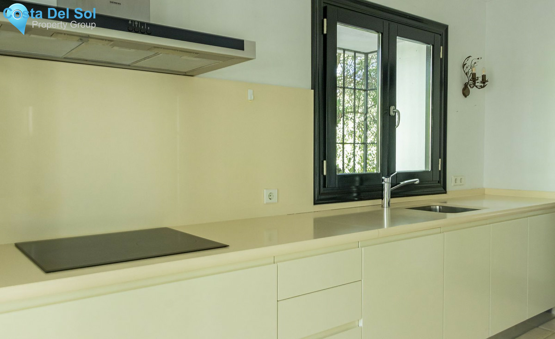 House in La Quinta-1433077