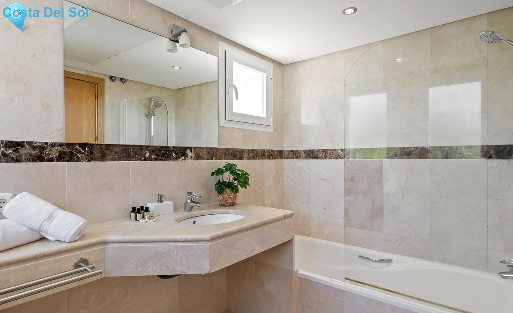 House in Los Flamingos-1480058