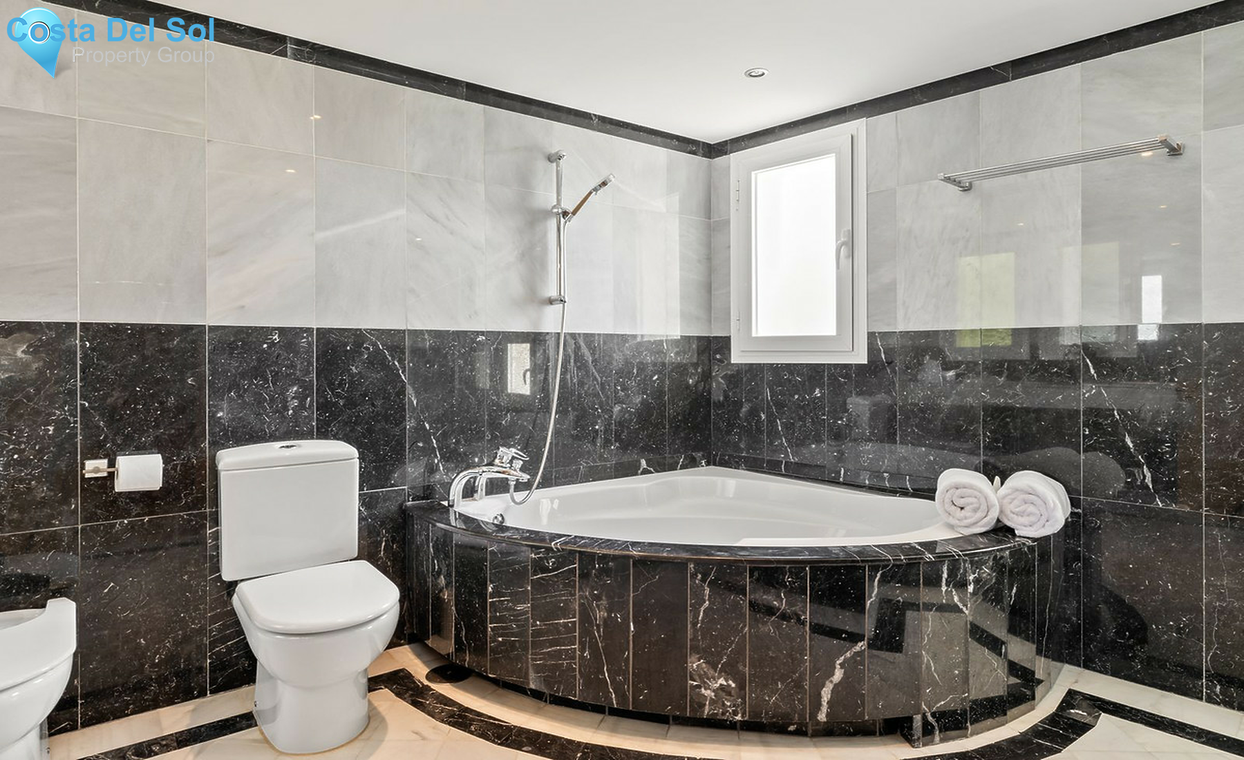 House in Los Flamingos-1480054