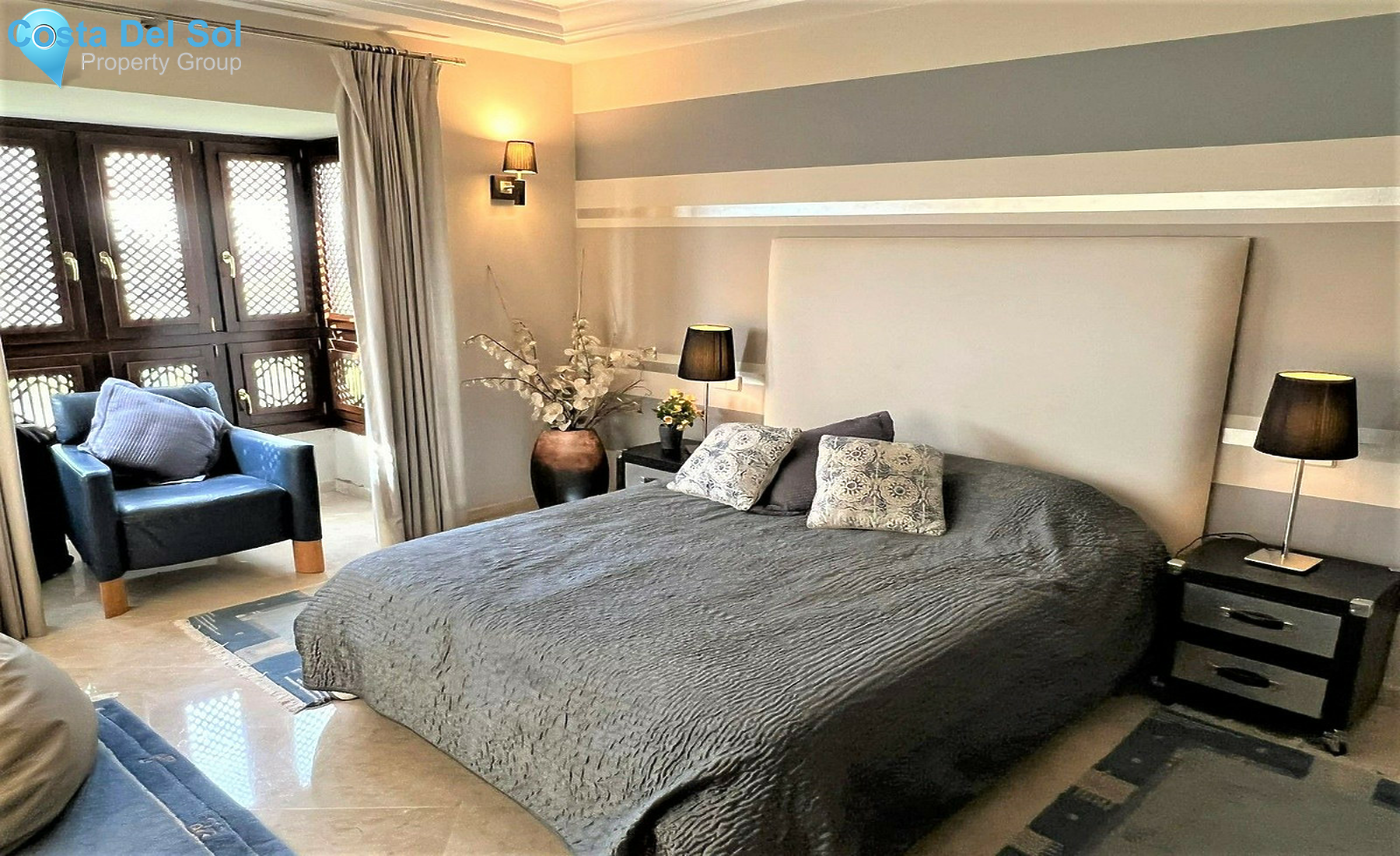 House in Marbella-1250555