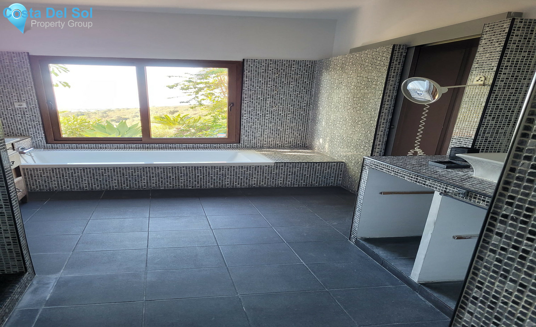 House in Marbella-1307015