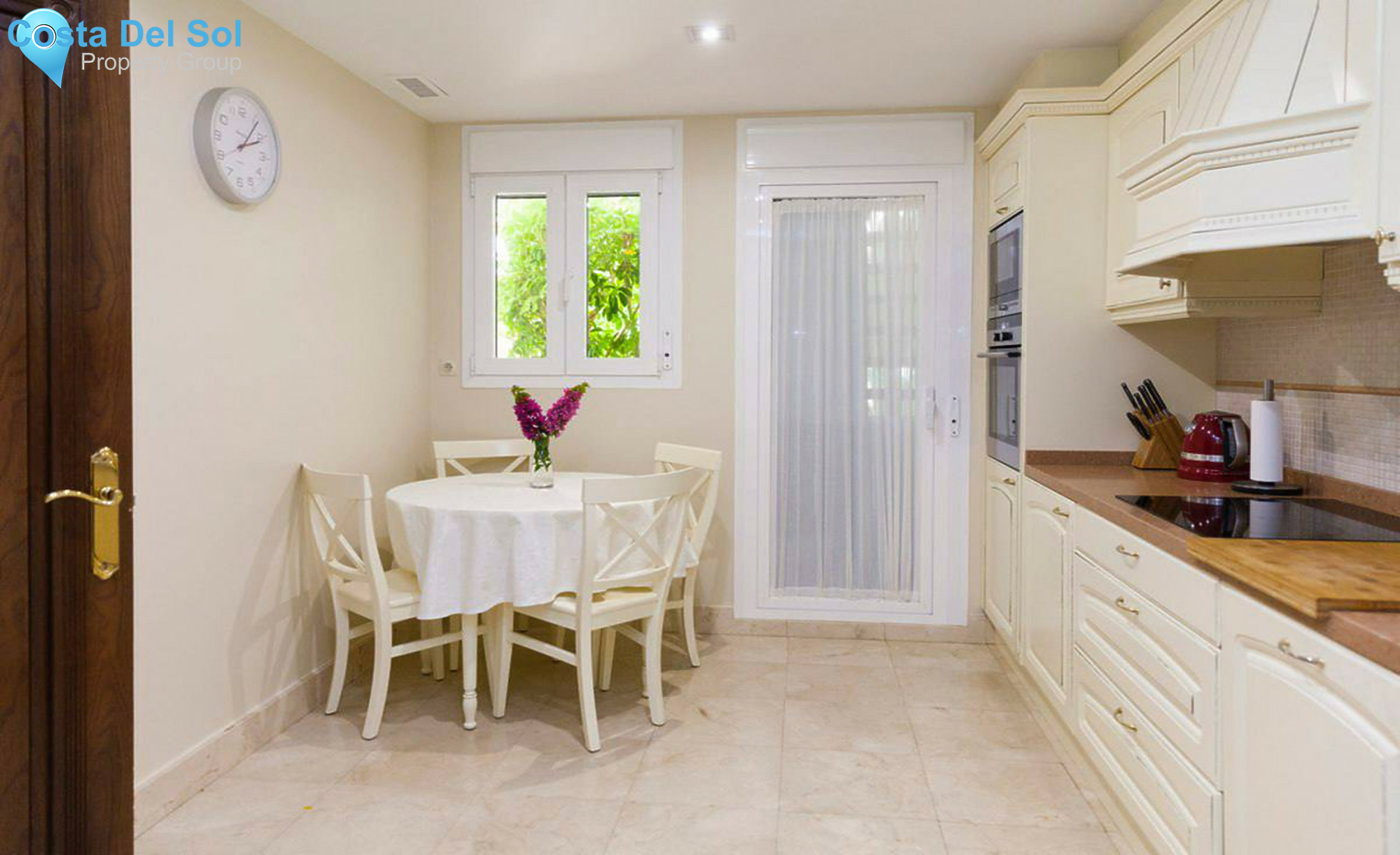 Semi-Detached House in Marbella-1413649