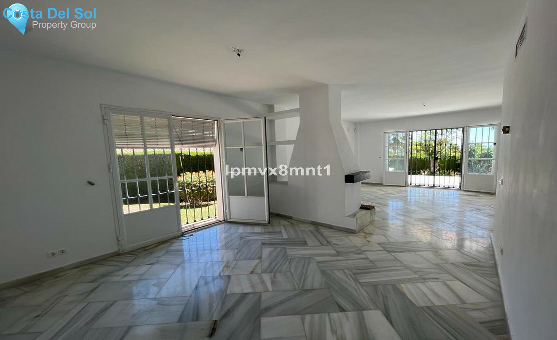 House in Marbella-1414514