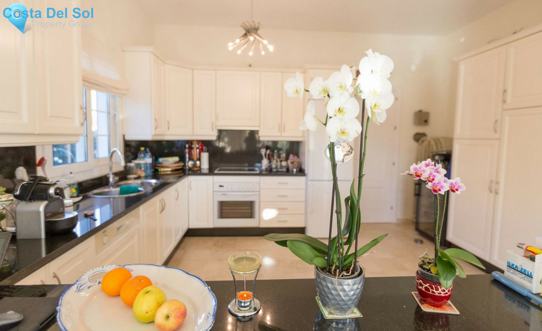 House in Marbella-1478811