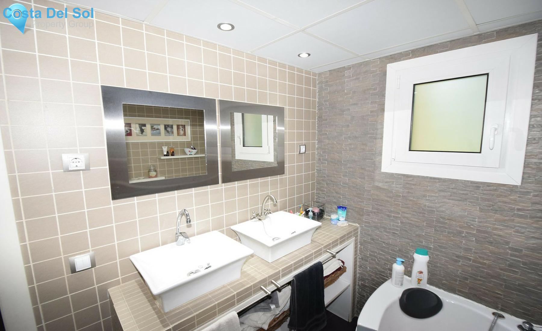 House in Mijas Costa-1280993