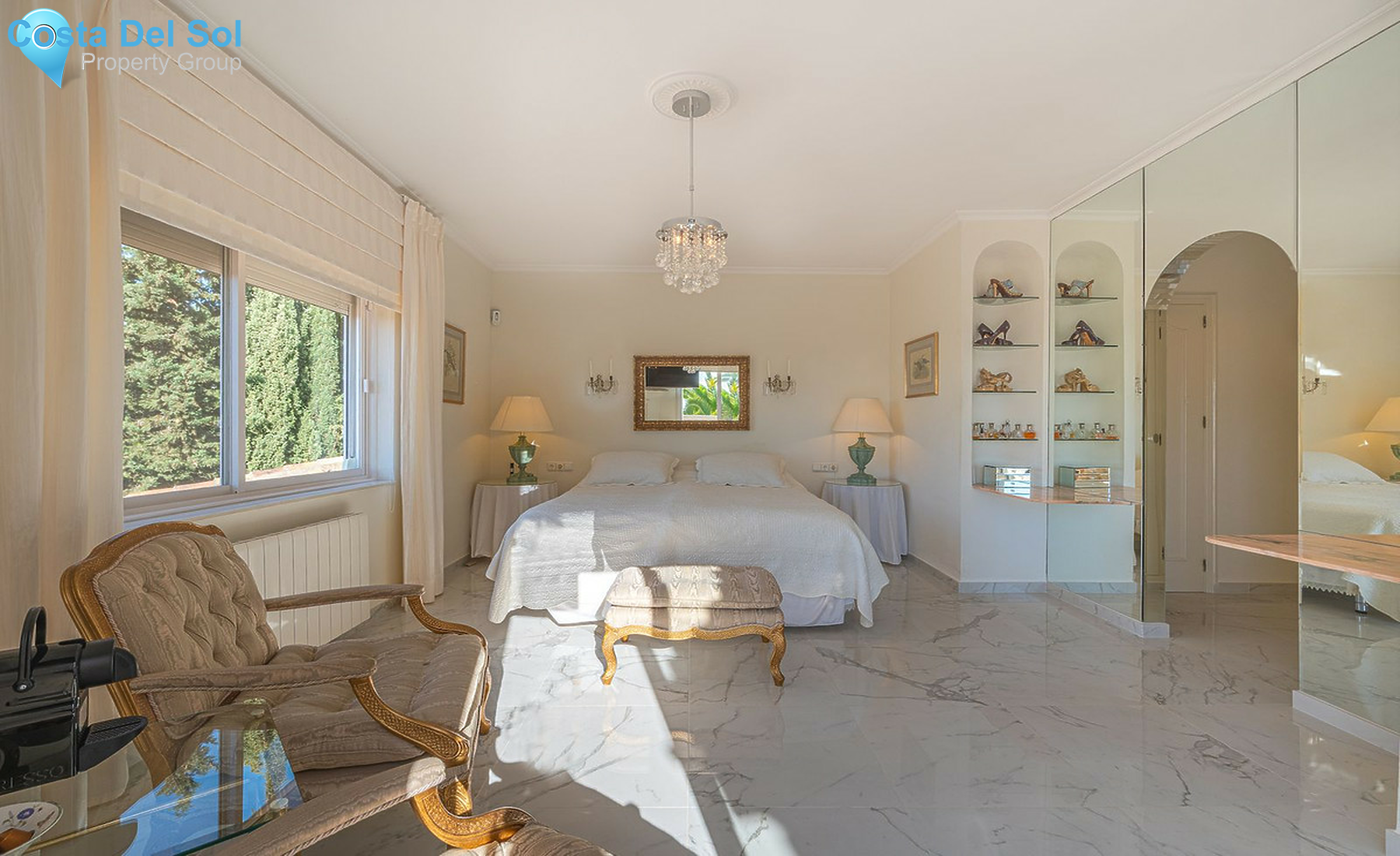 House in Málaga-1537779