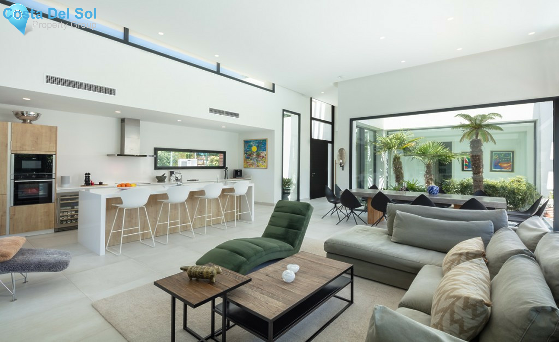 House in New Golden Mile-1244780