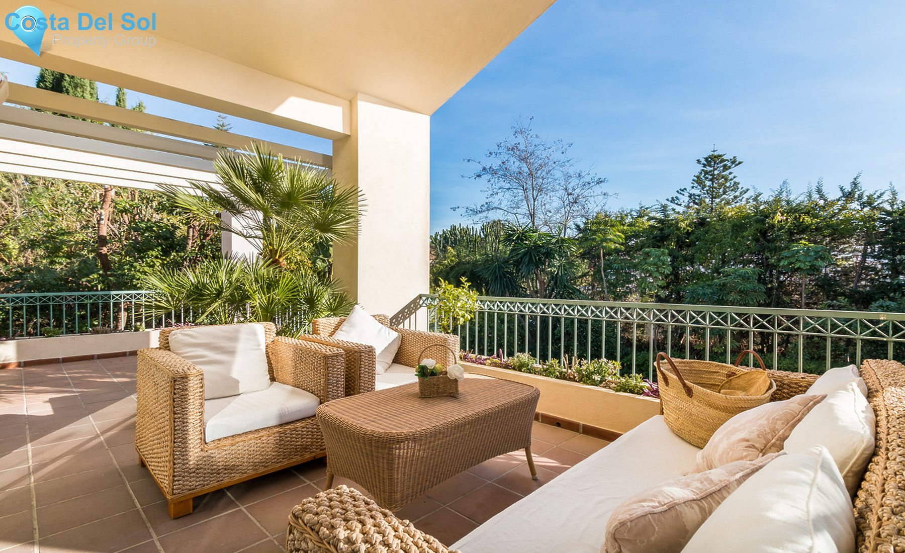 House in New Golden Mile-1320142