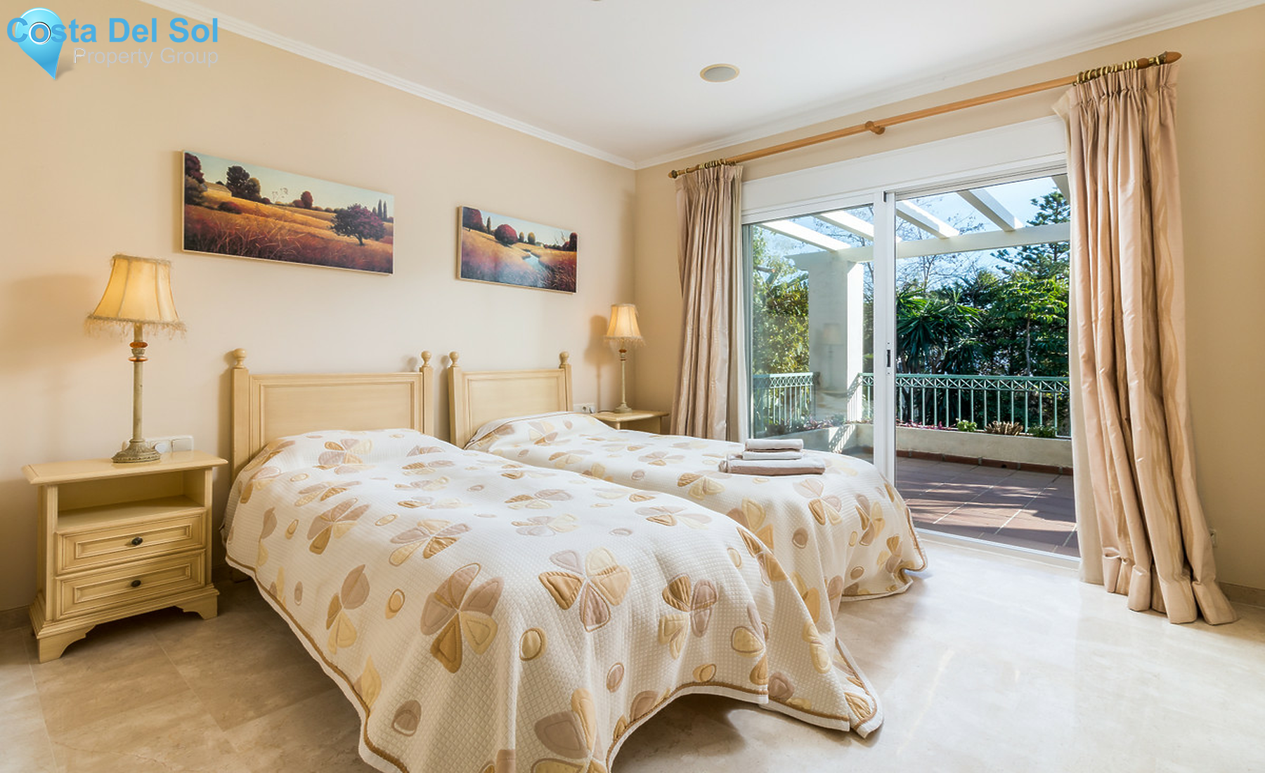 House in New Golden Mile-1320133