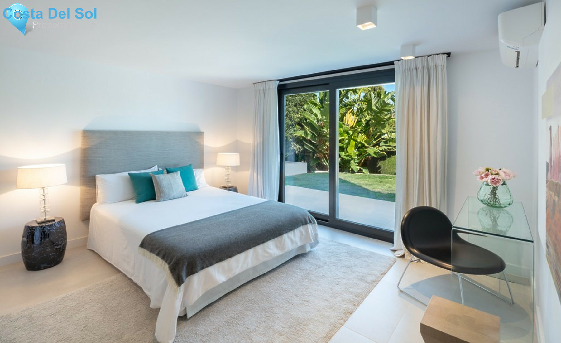 House in Nueva Andalucía-1241552