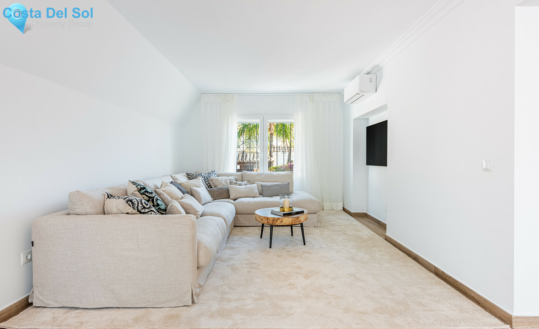 House in Nueva Andalucía-1303048