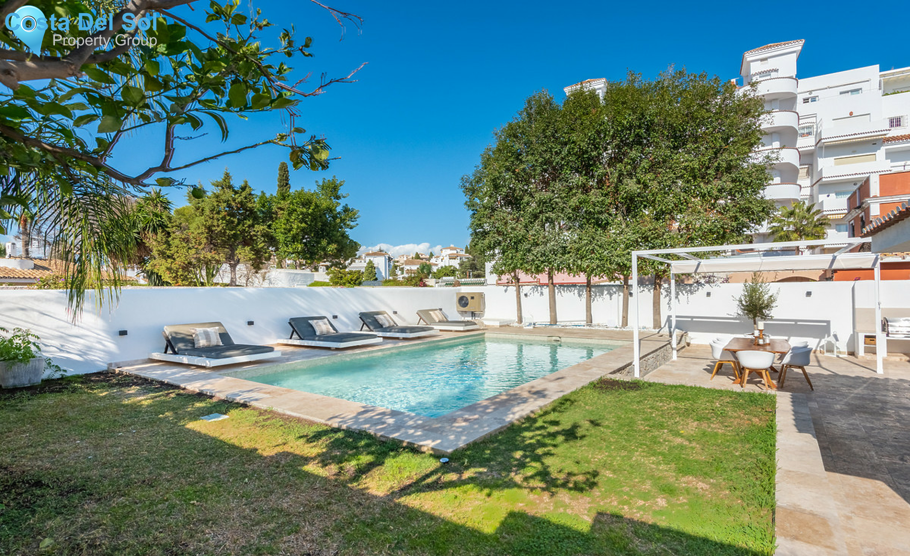 House in Nueva Andalucía-1303052