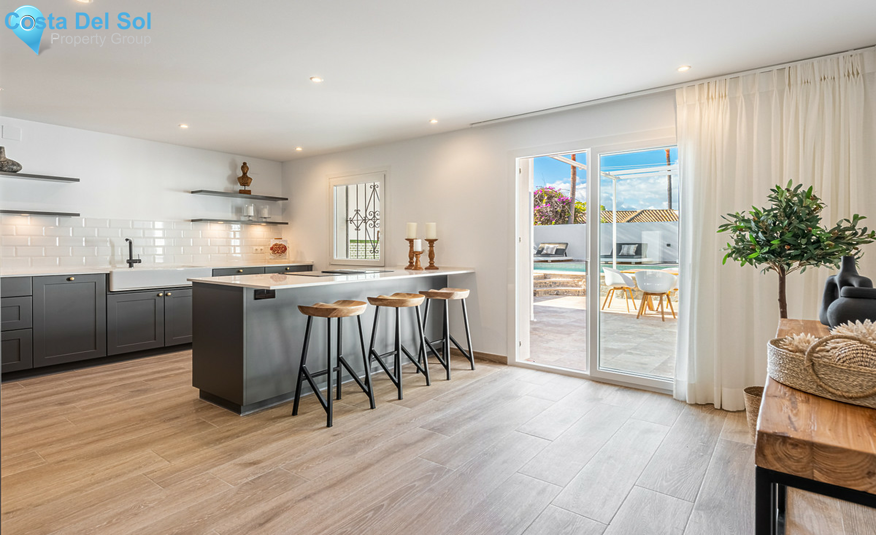 House in Nueva Andalucía-1303039