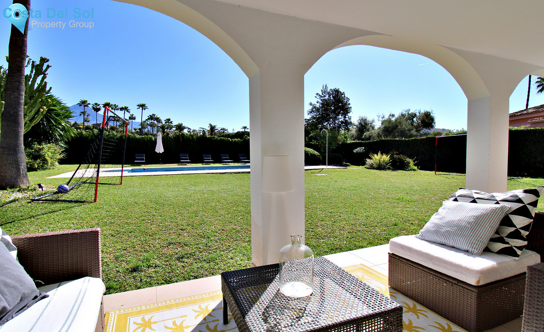 House in Nueva Andalucía-1368166