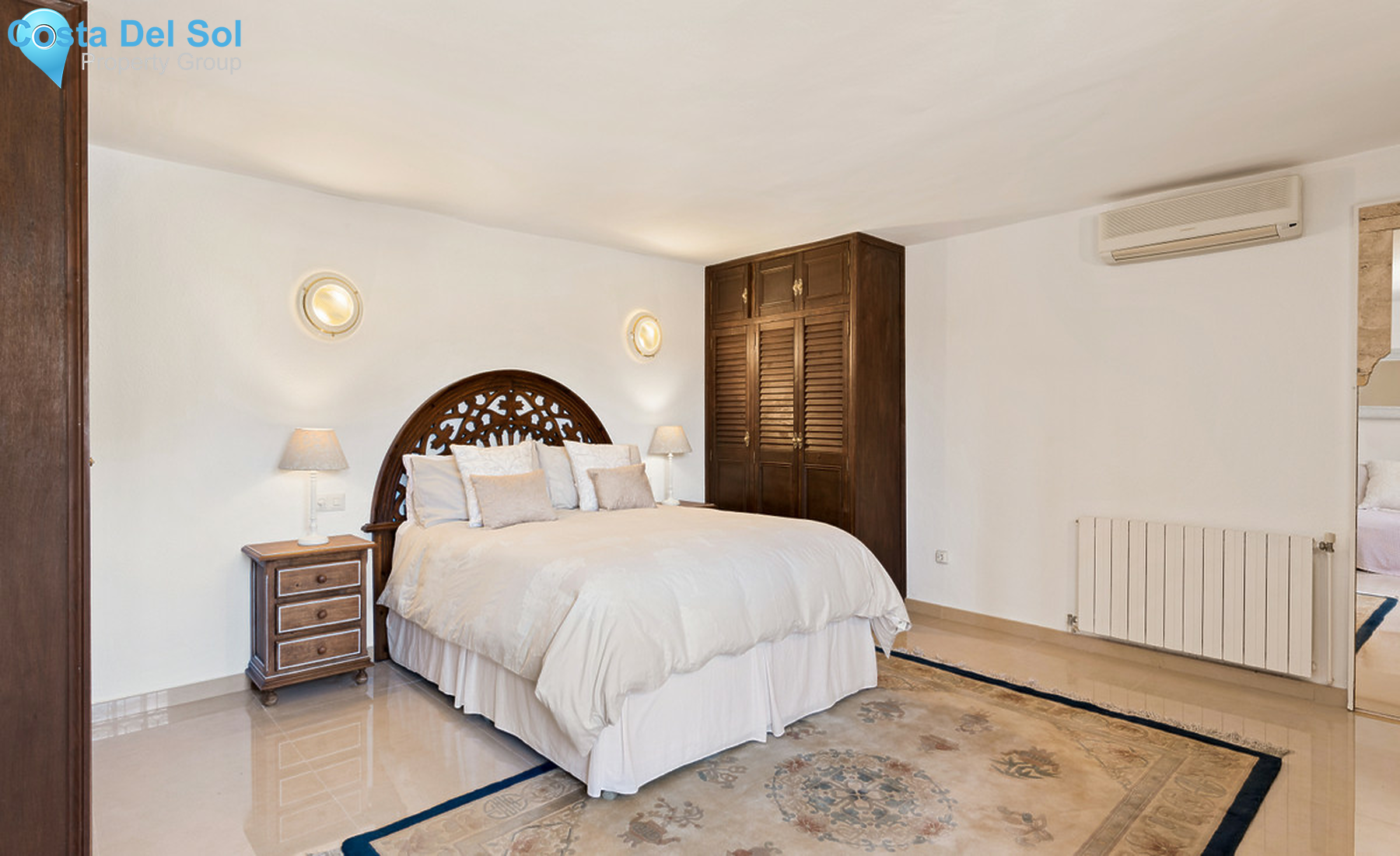 House in Nueva Andalucía-1369743