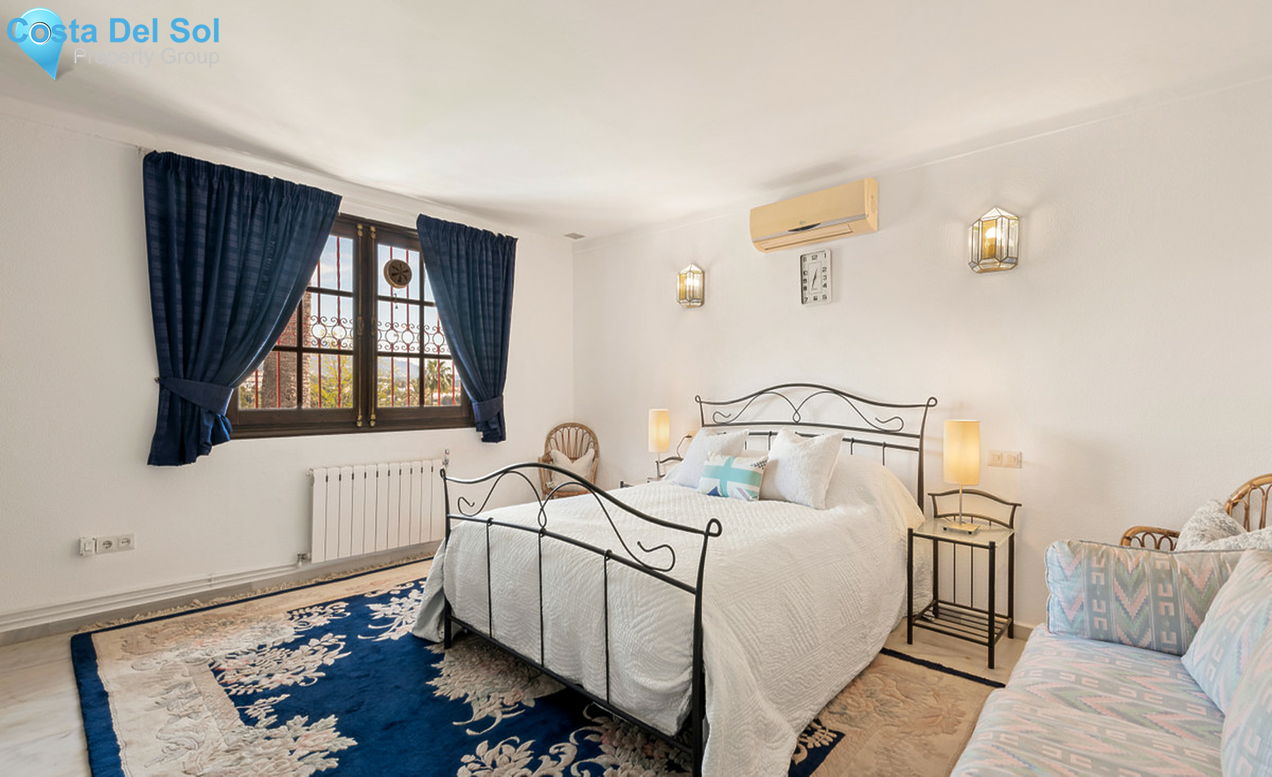 House in Nueva Andalucía-1369745