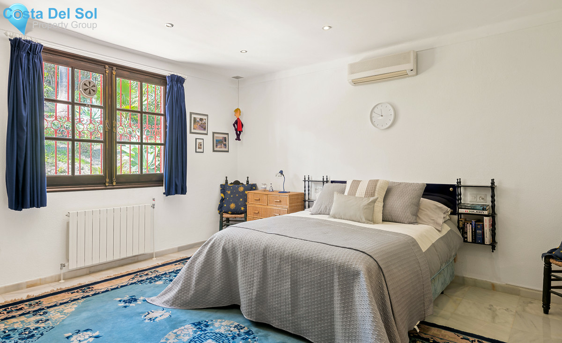 House in Nueva Andalucía-1369740