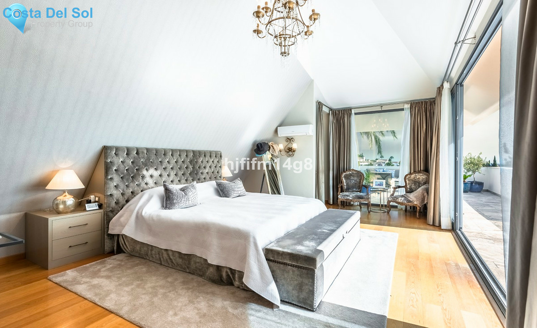 House in Nueva Andalucía-1414240