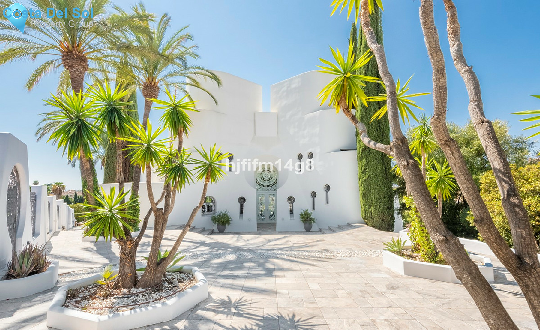 House in Nueva Andalucía-1414228