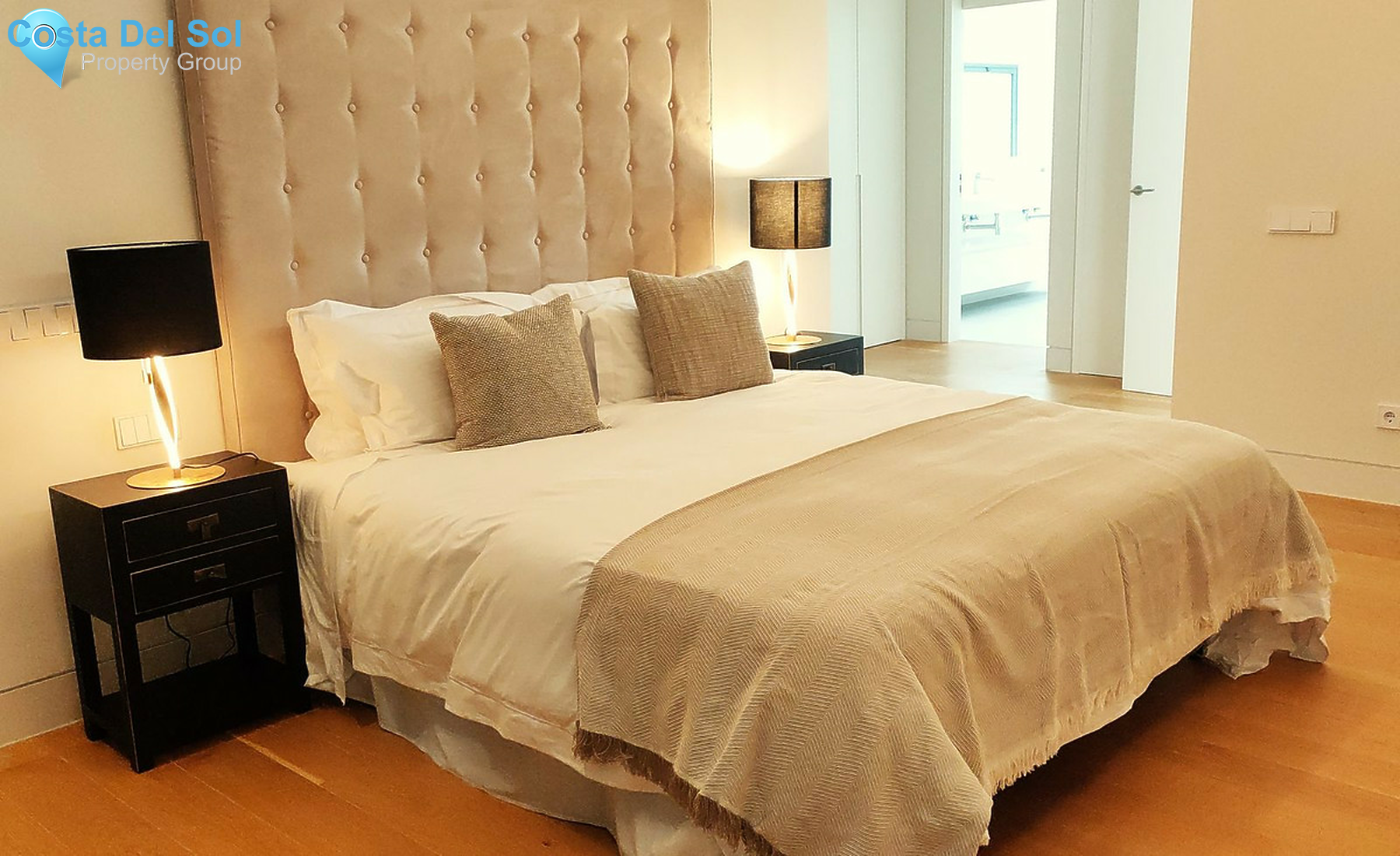 House in Nueva Andalucía-1438423