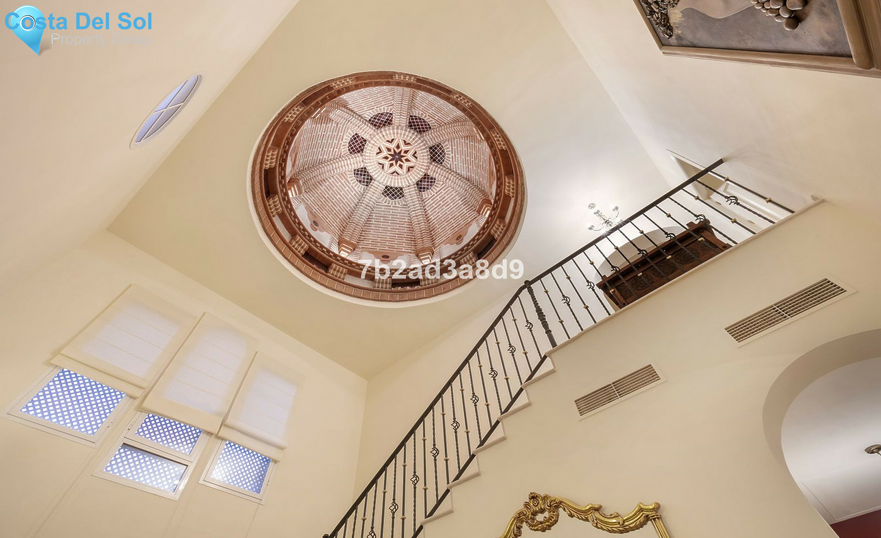 House in Nueva Andalucía-1500452