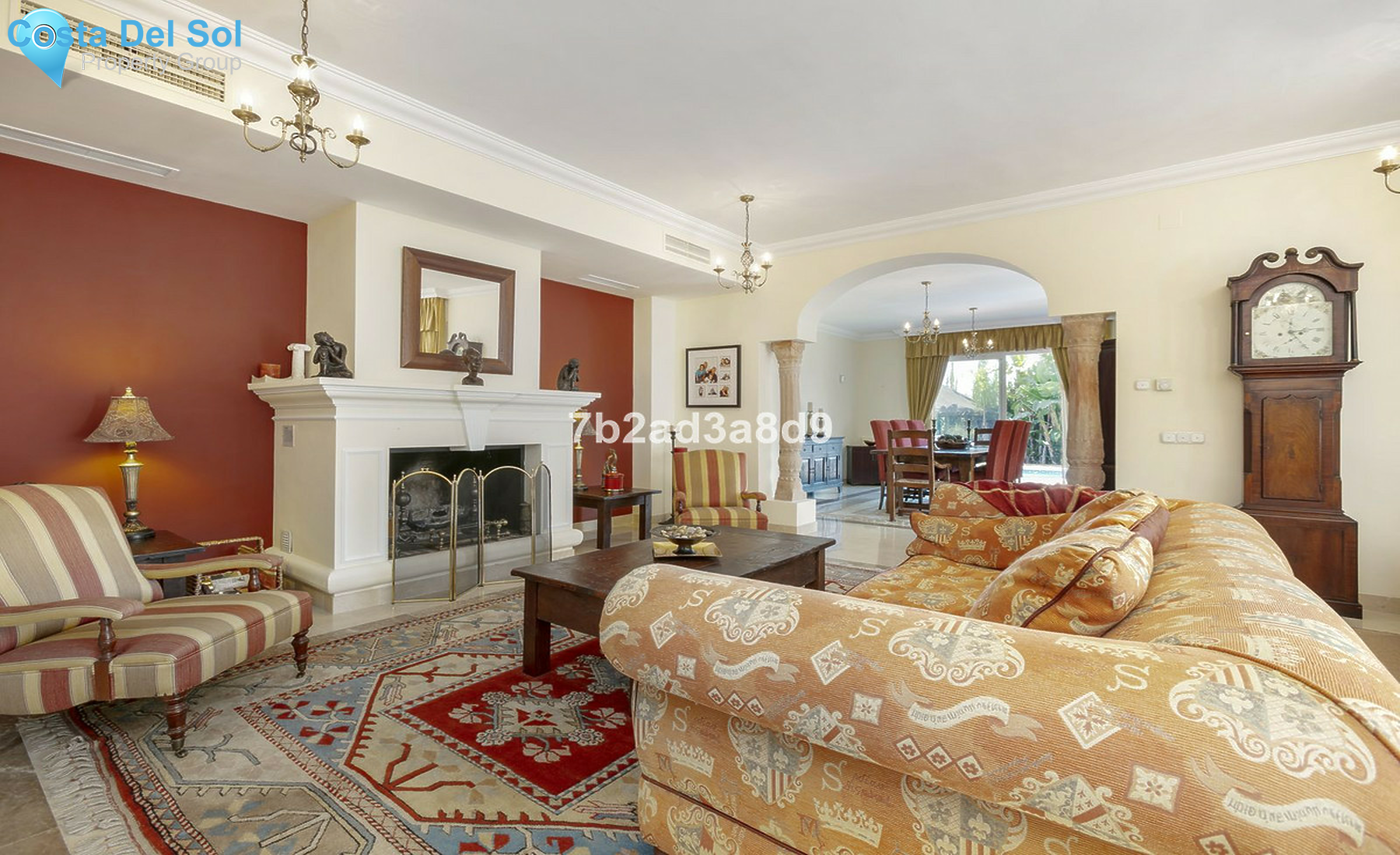 House in Nueva Andalucía-1500436