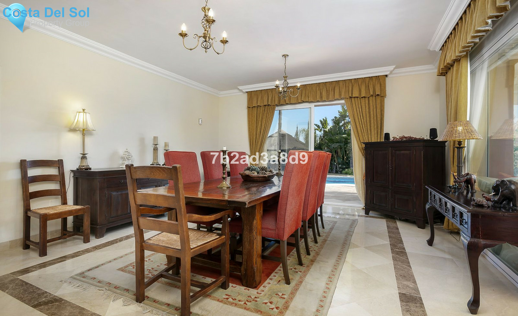 House in Nueva Andalucía-1500441