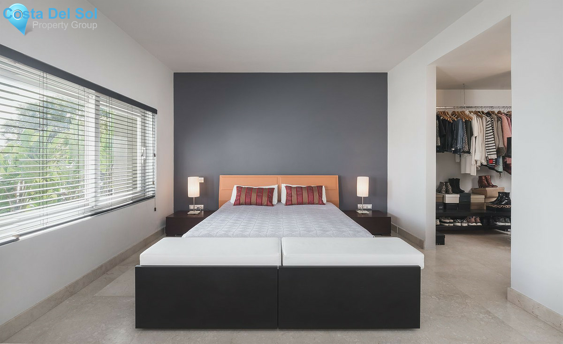 House in Nueva Andalucía-1556899