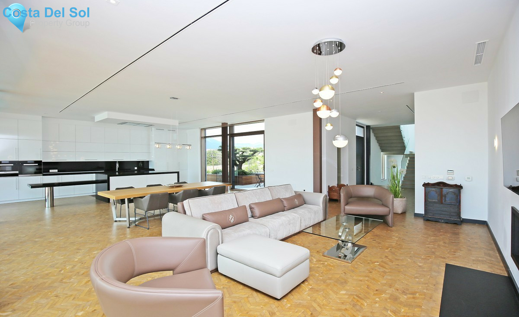 House in Nueva Andalucía-1558590