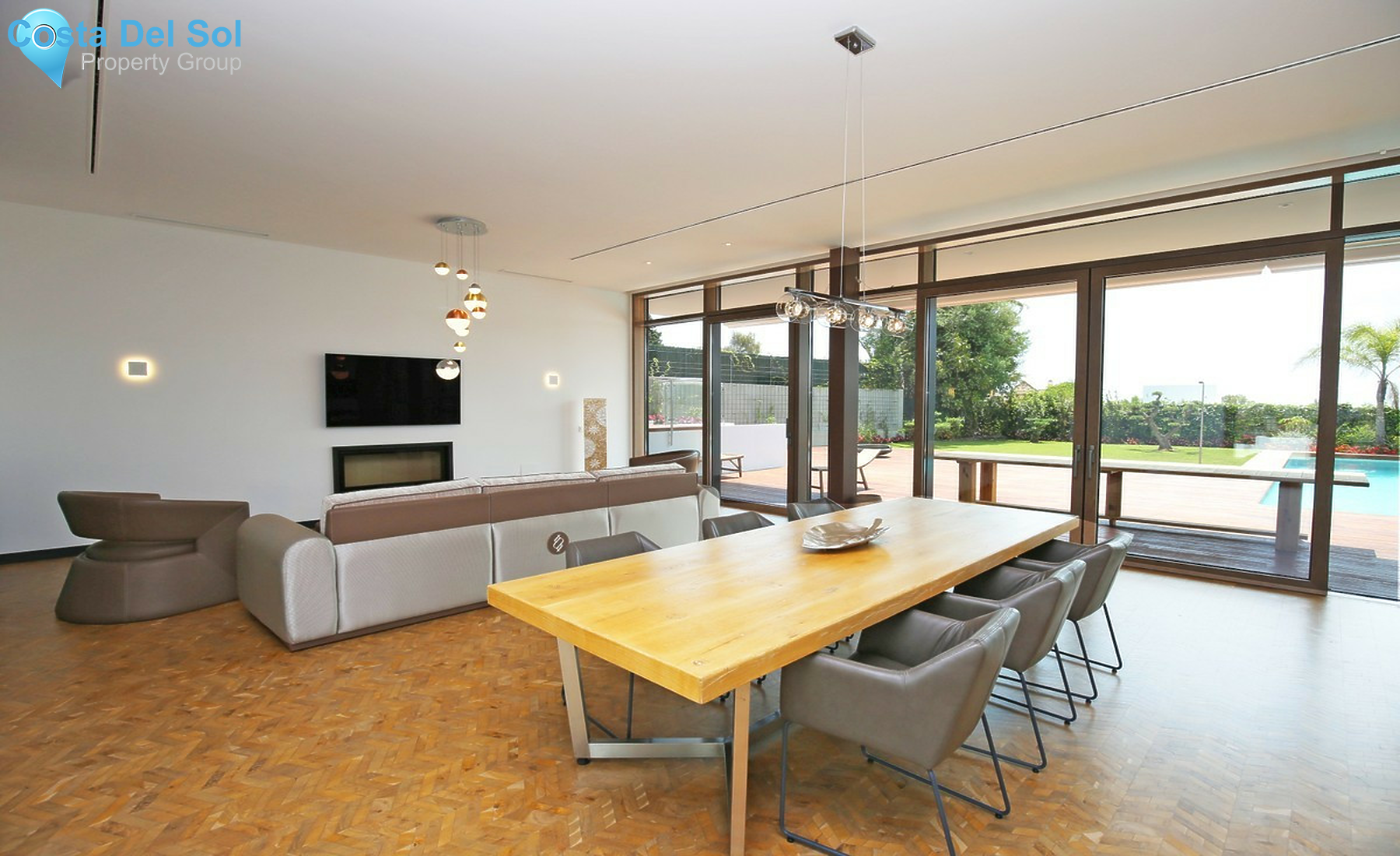 House in Nueva Andalucía-1558583