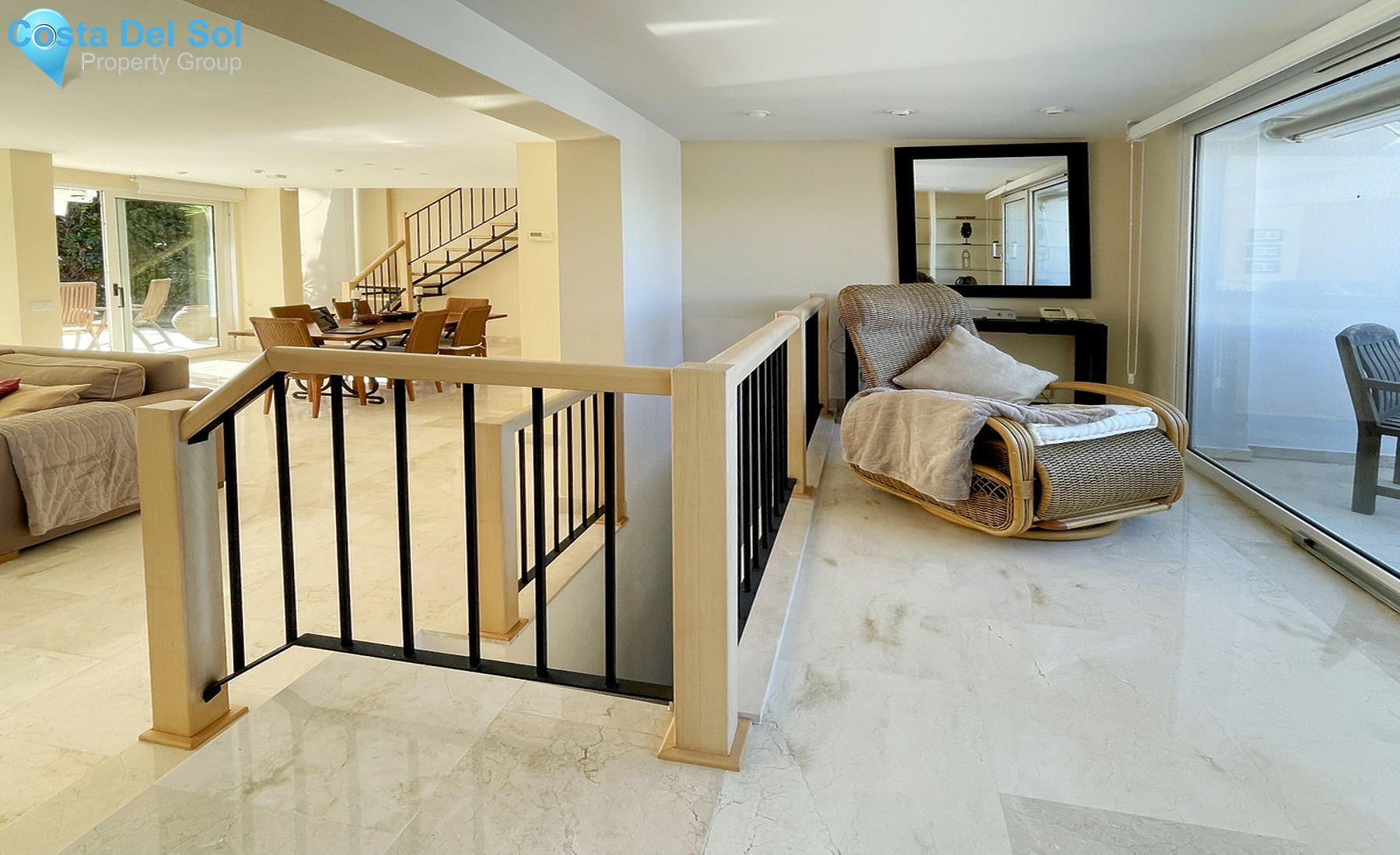 House in Riviera del Sol-1271043