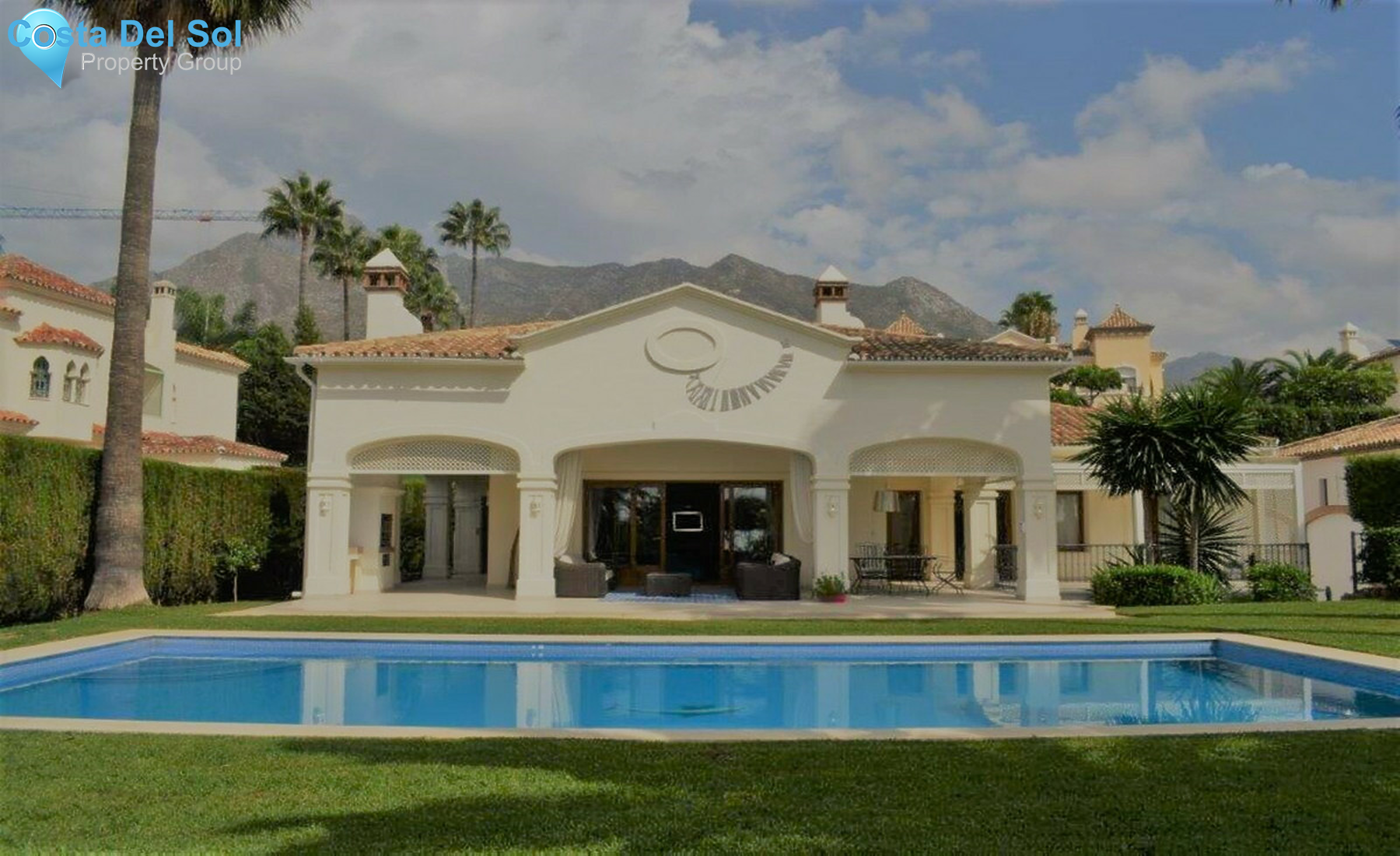 House in Sierra Blanca-1409972