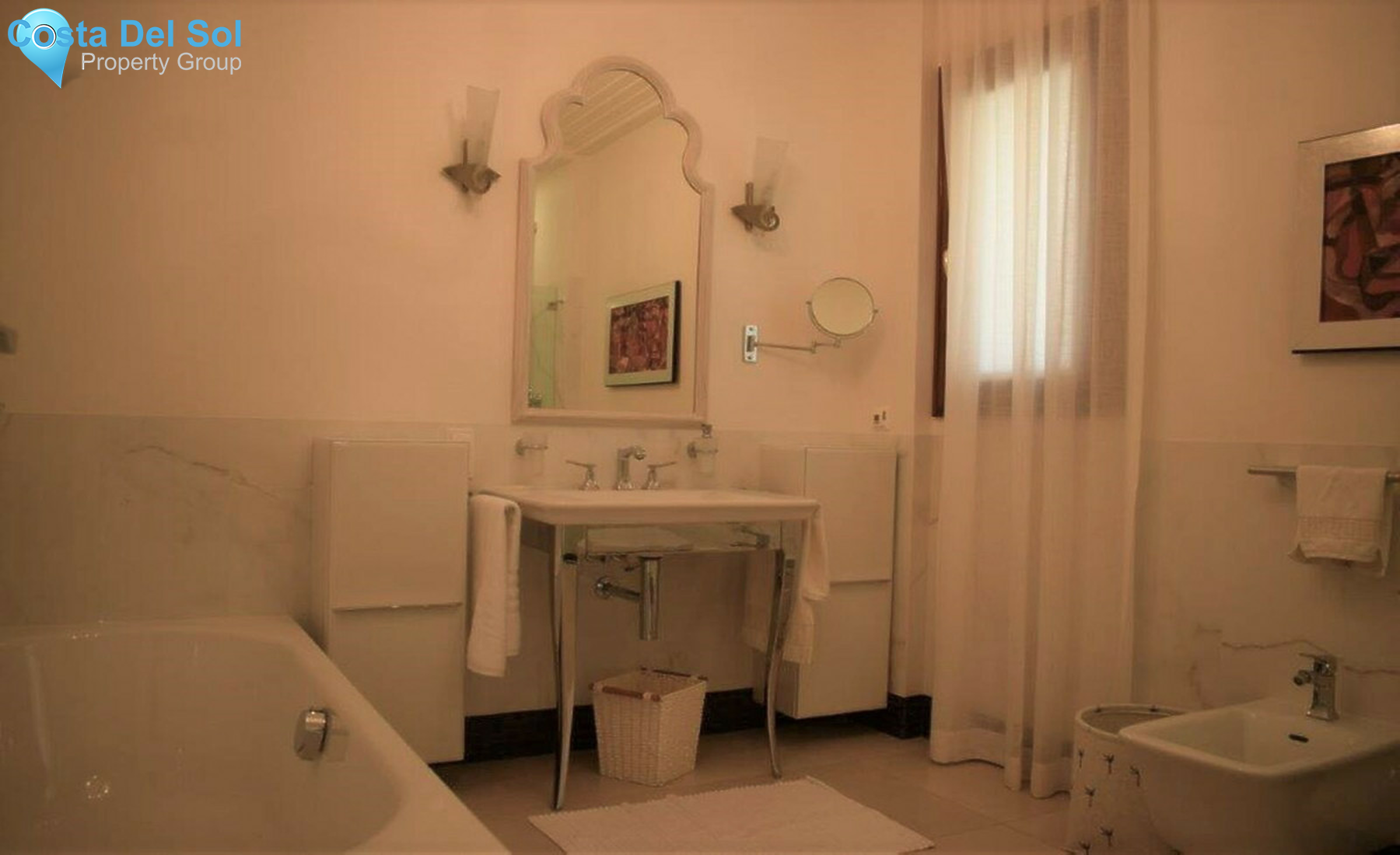 House in Sierra Blanca-1409978