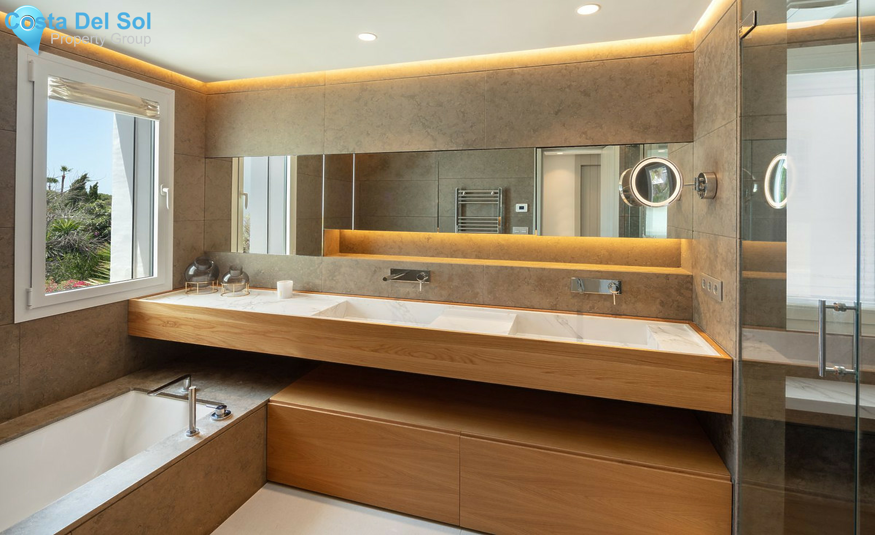 House in The Golden Mile-1526569