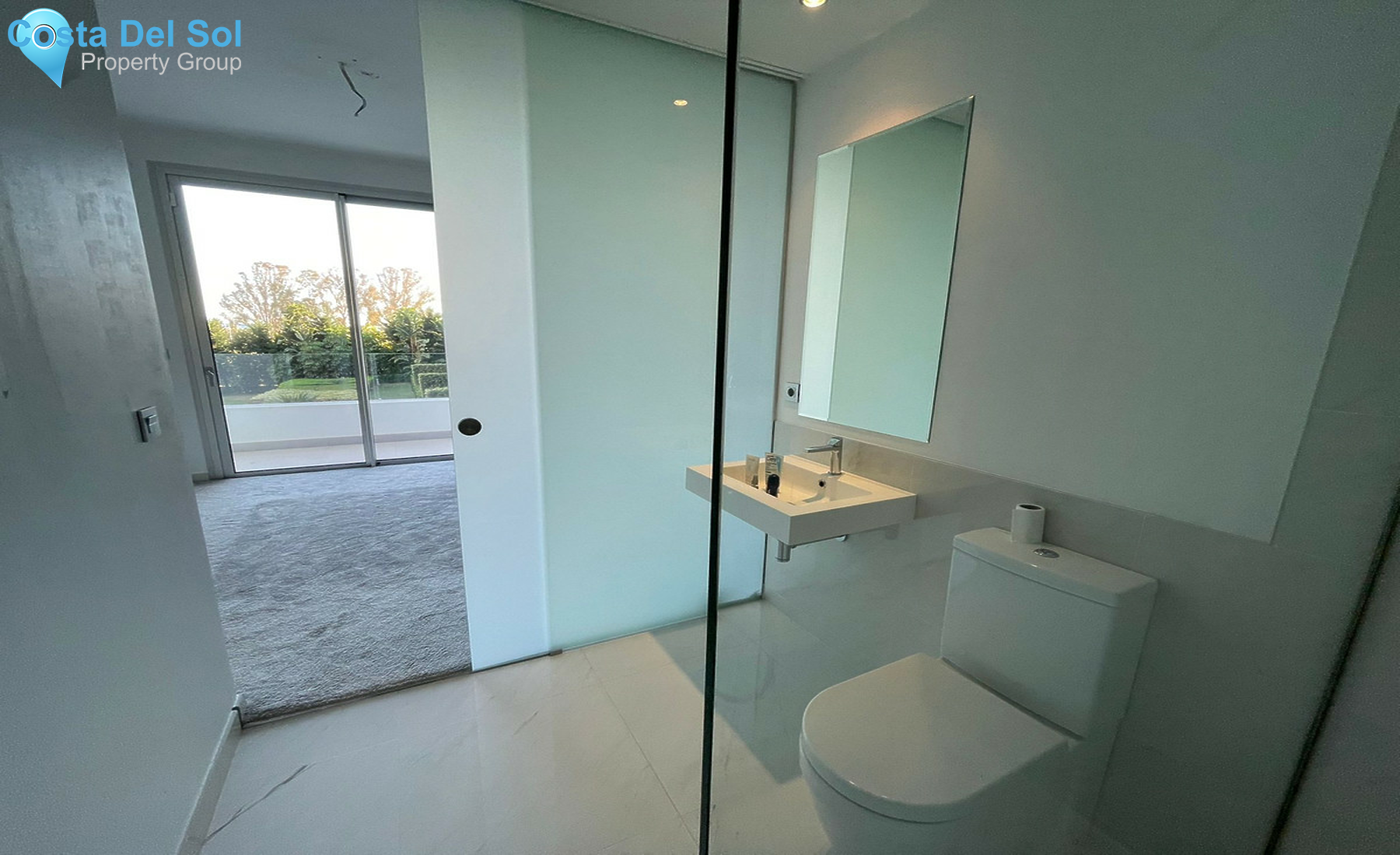 Middle Floor Apartment in Bel Air-1321115