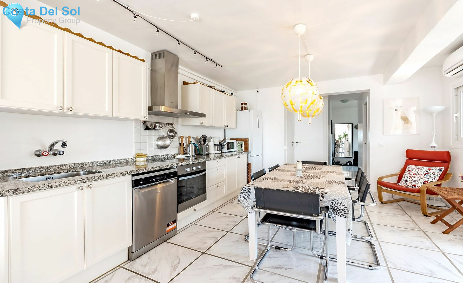 Middle Floor Apartment in Benalmadena-1386833