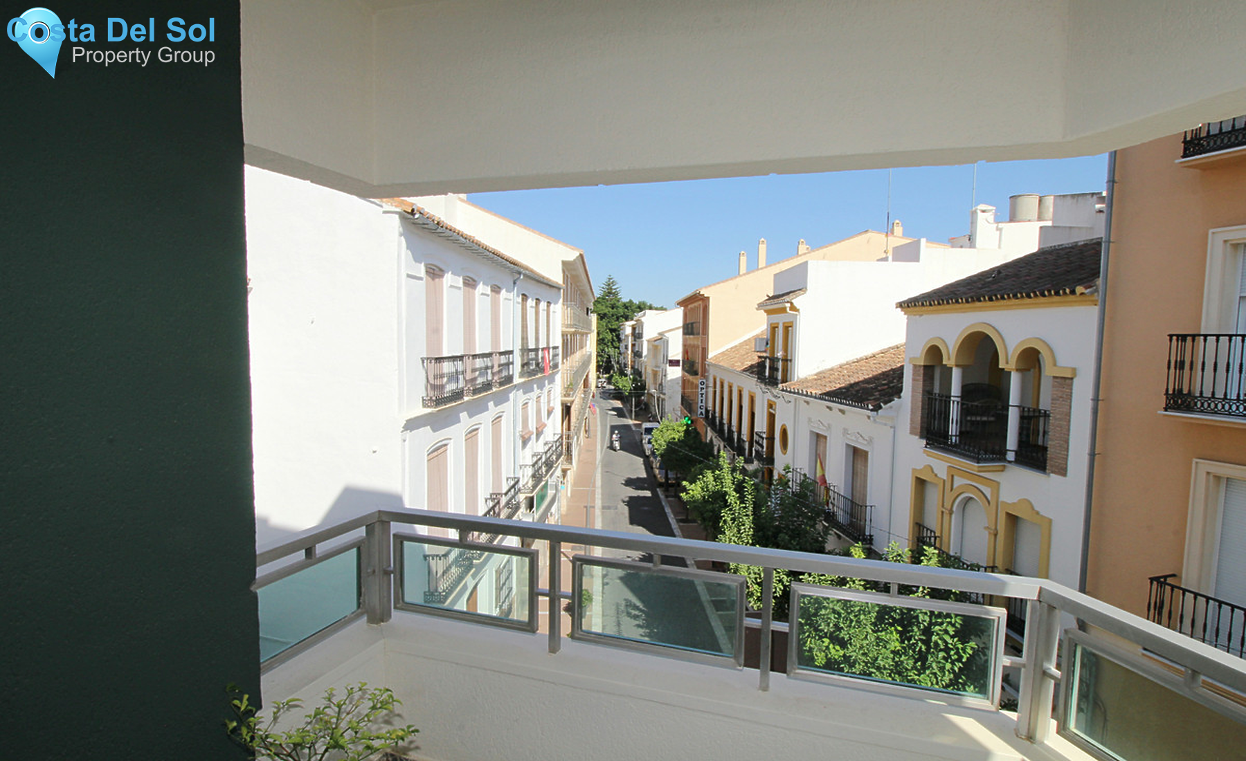 Middle Floor Apartment in Coín-1341385