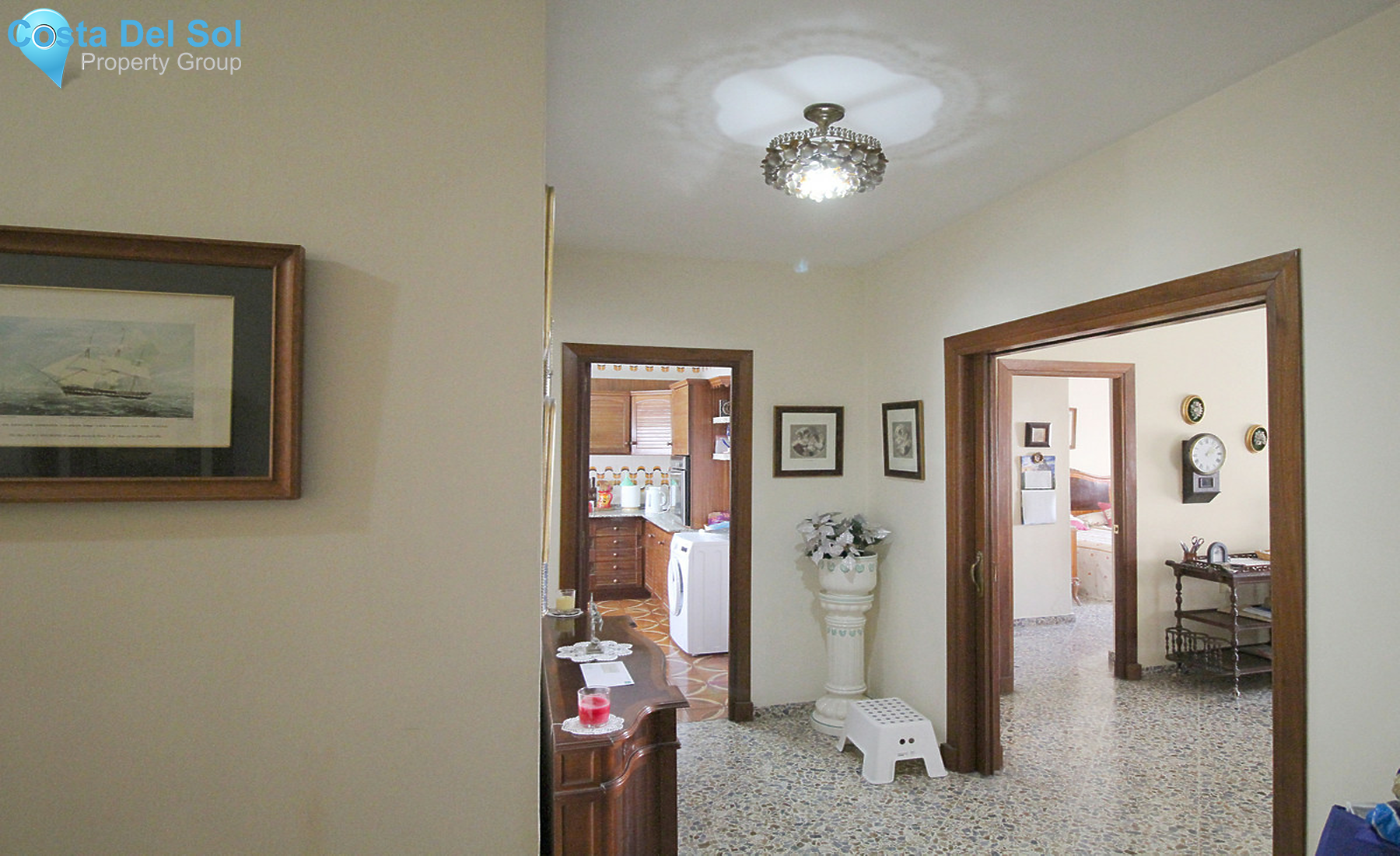 Middle Floor Apartment in Coín-1341388