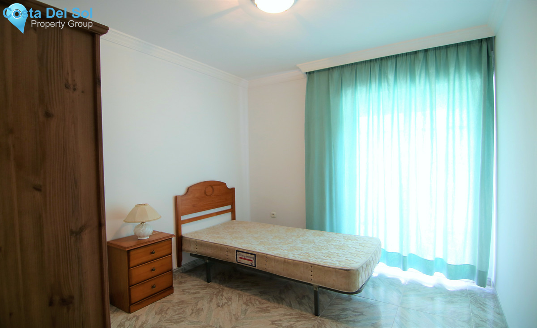 Middle Floor Apartment in Coín-1359140