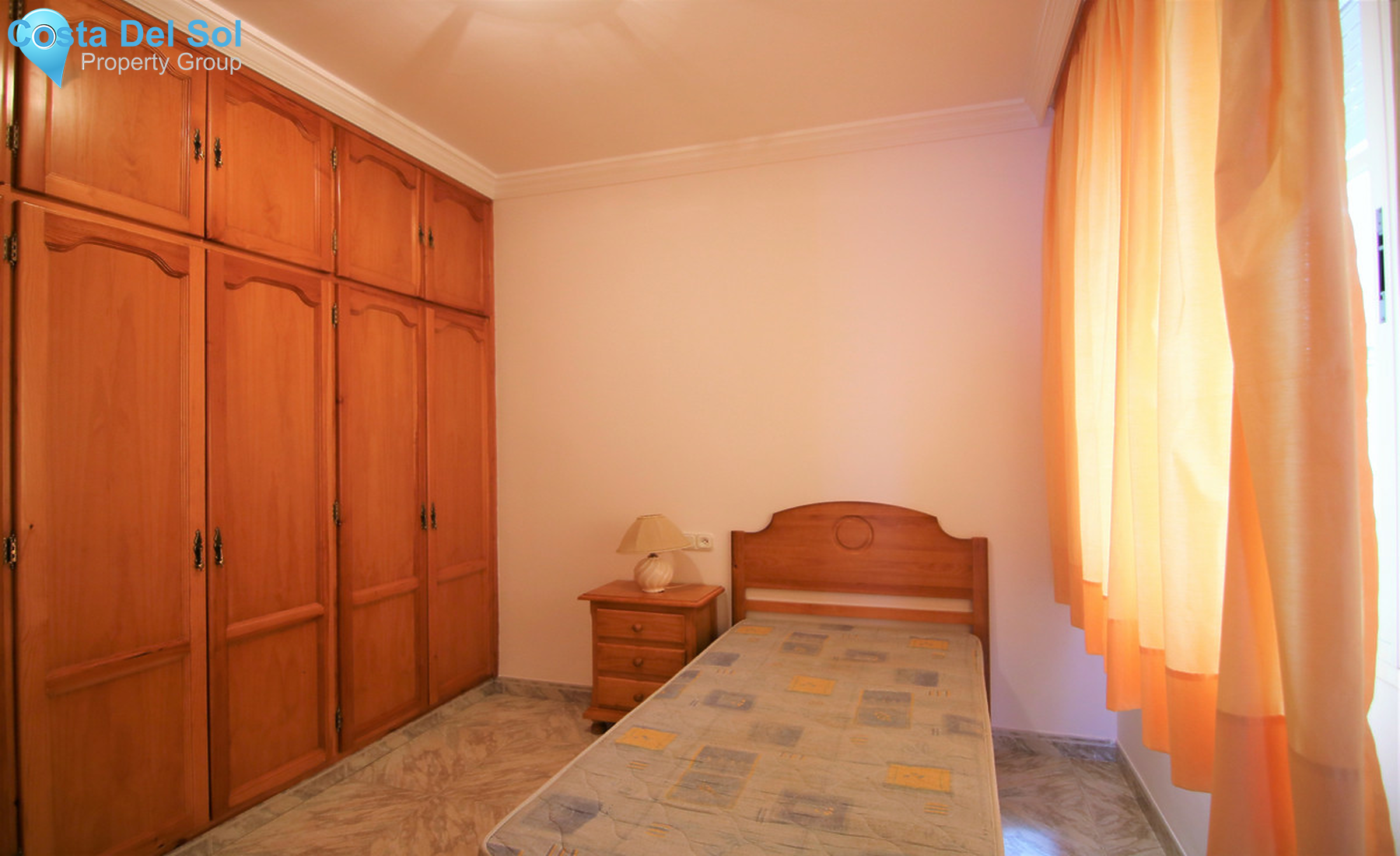 Middle Floor Apartment in Coín-1359142