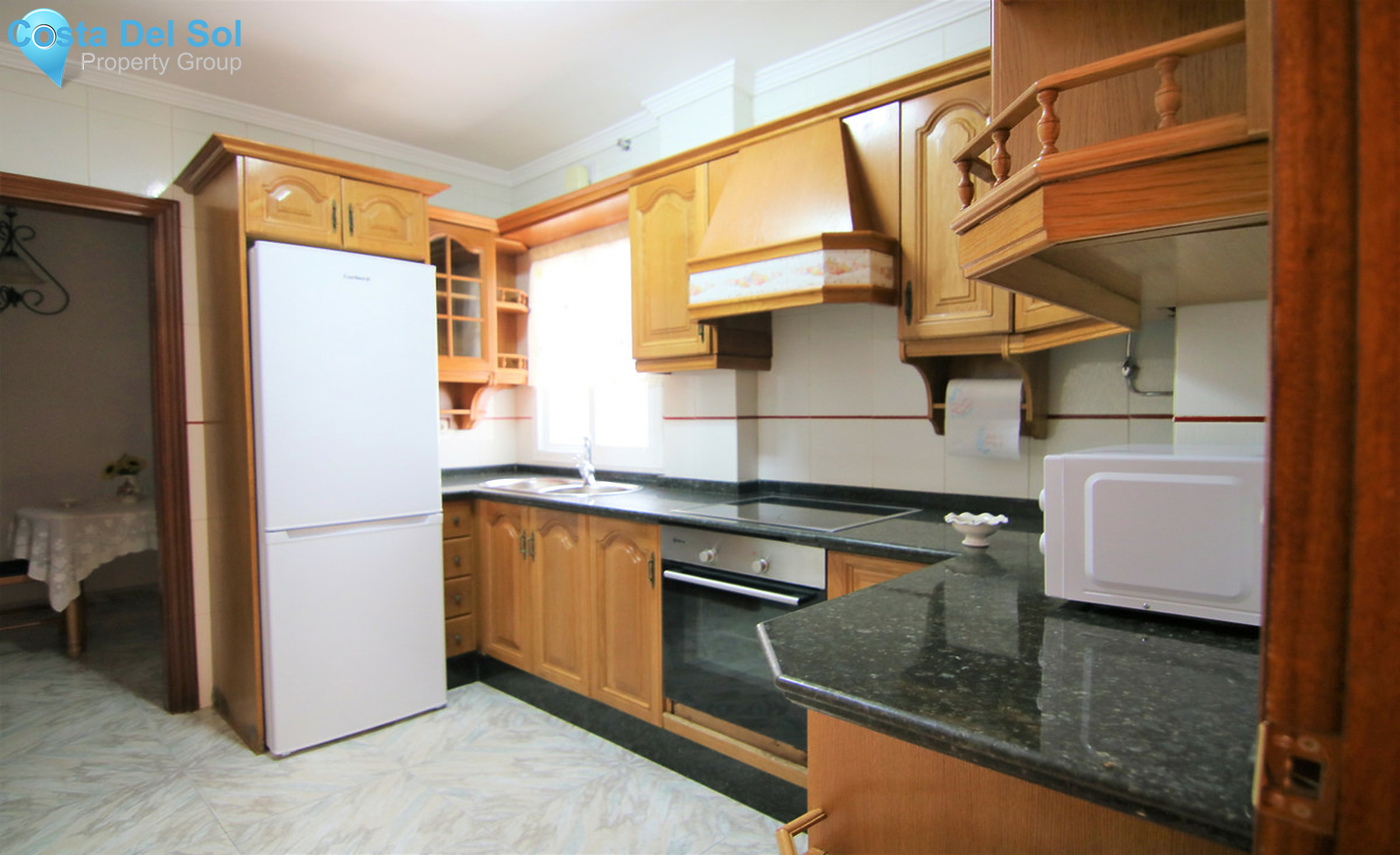 Middle Floor Apartment in Coín-1359137