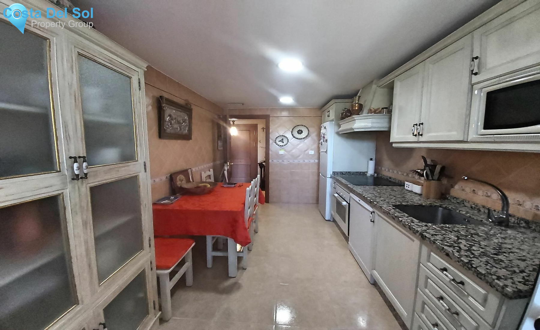 Middle Floor Apartment in Coín-1131032