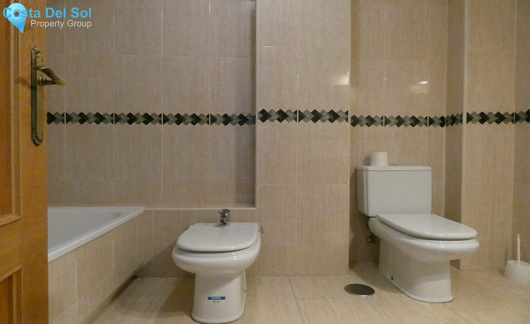 Middle Floor Apartment in Coín-1132082