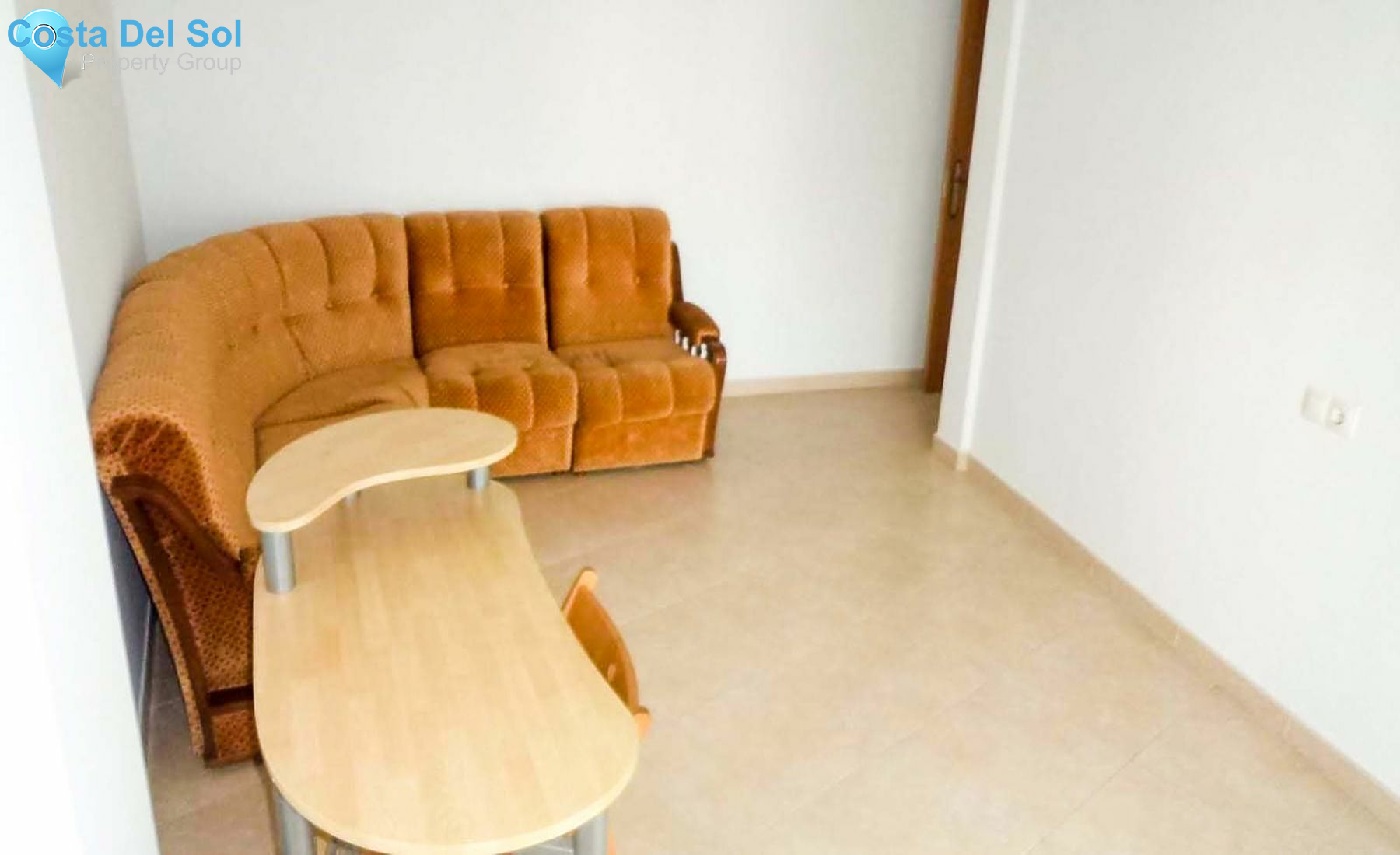 Middle Floor Apartment in Coín-1133828