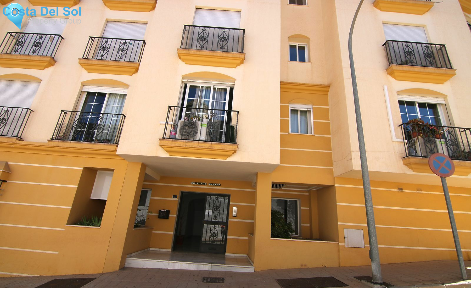 Middle Floor Apartment in Coín-1554623