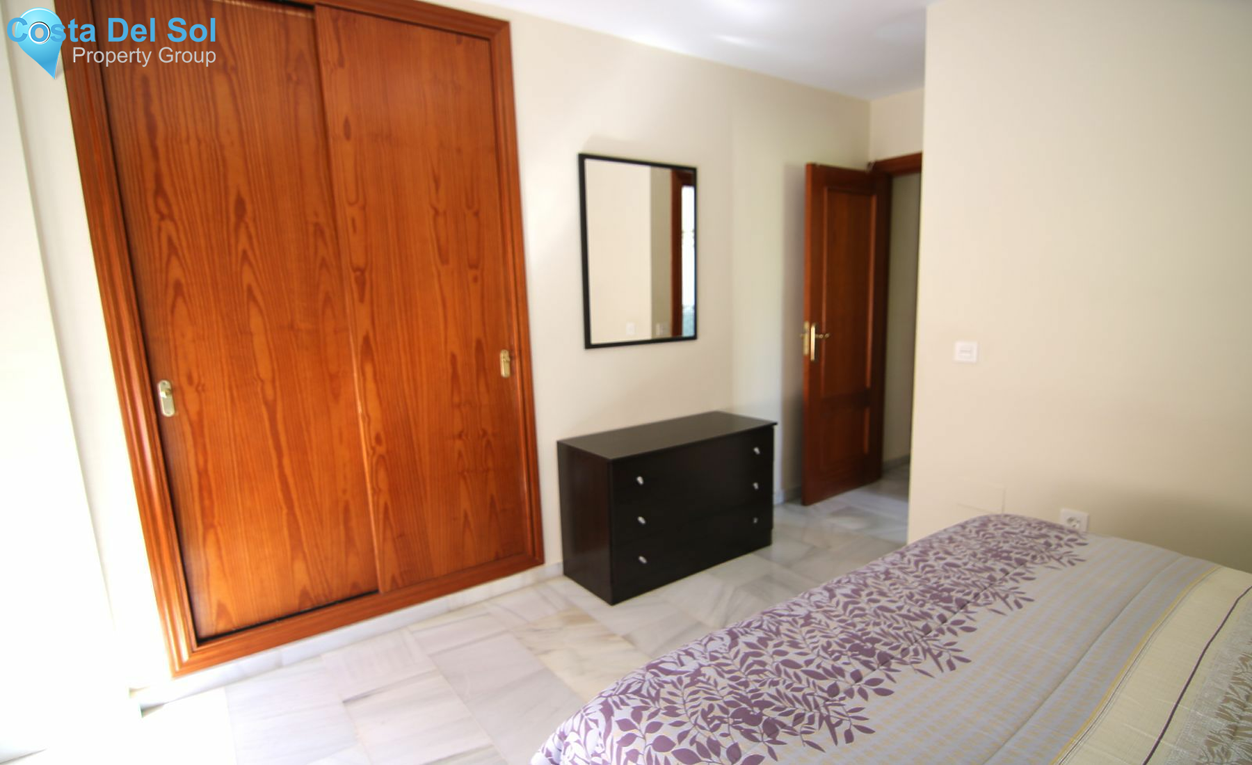 Middle Floor Apartment in Coín-1554636